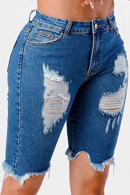 DISTRESSED FRAYED HEM HIGH RISE BERMUDA SHORT