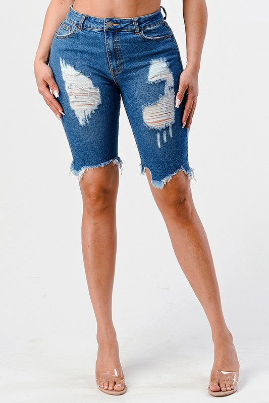 DISTRESSED FRAYED HEM HIGH RISE BERMUDA SHORT