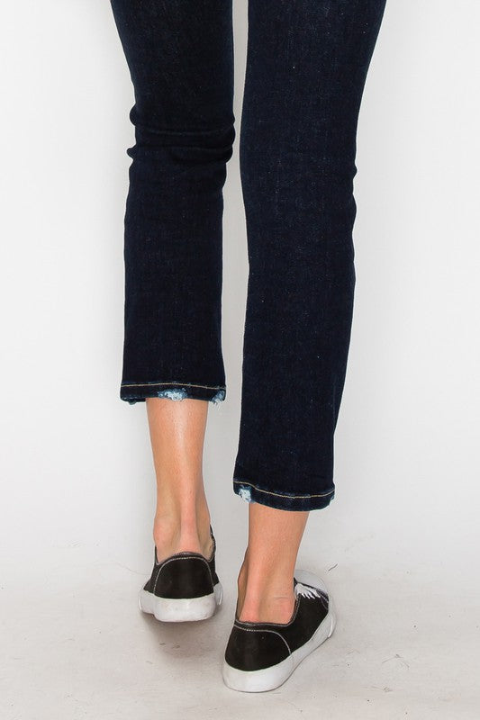 HIGH RISE SKINNY STRAIGHT JEANS