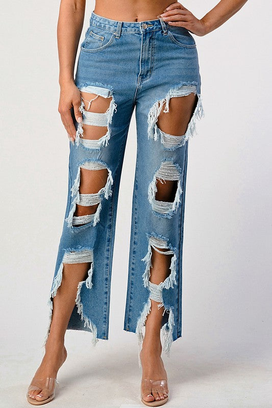 MID RISE EXTRA DISTRESSED BOYFRIEND JEAN