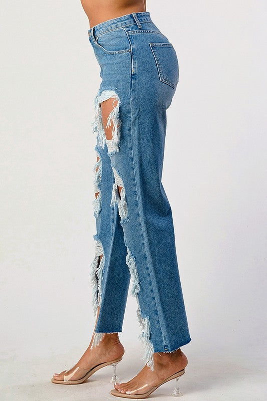 MID RISE EXTRA DISTRESSED BOYFRIEND JEAN