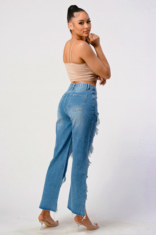 MID RISE EXTRA DISTRESSED BOYFRIEND JEAN