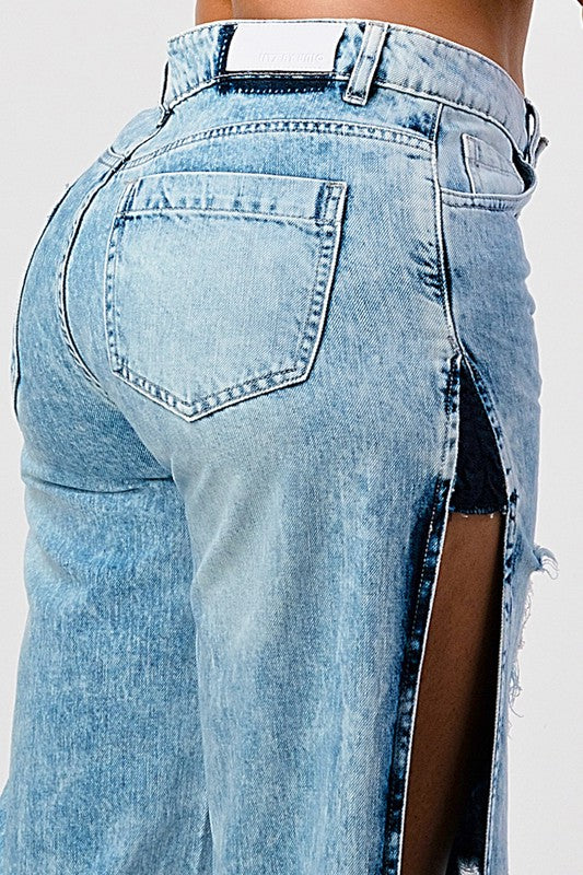 DISTRESSED ACID WASHED SIDE OPEN WIDE LEG JEAN