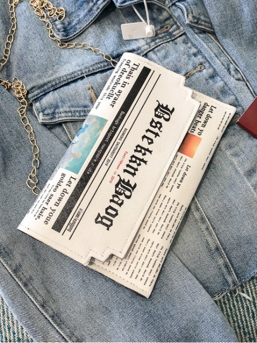 Trendy Newspaper Print Chain Shoulder Bag